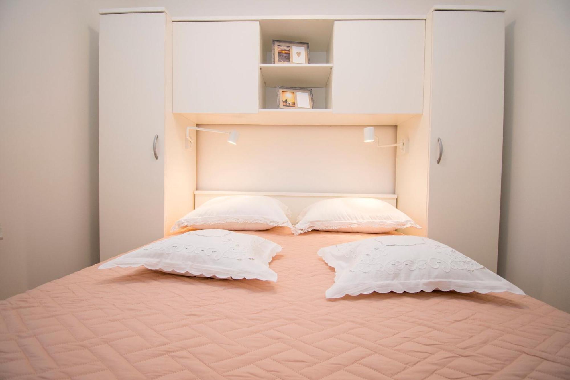Apartment Luka Rupe Екстер'єр фото