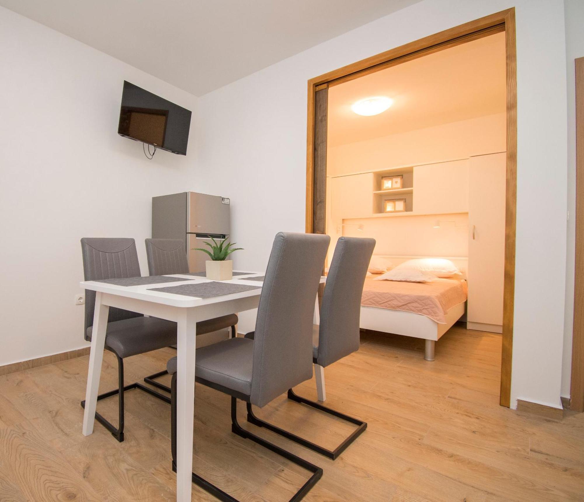 Apartment Luka Rupe Екстер'єр фото